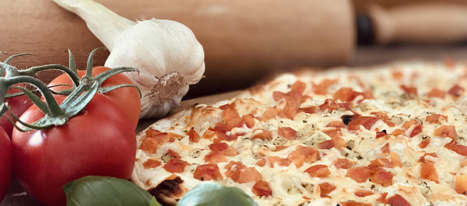 Flammenkuchen Tomate - Mozzarella