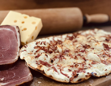 Flammenkuchen Speck - K&auml;se