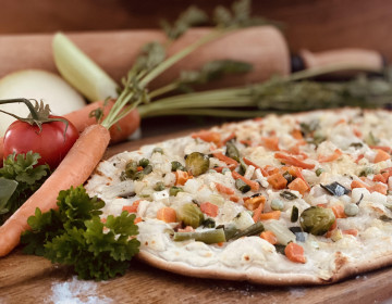Flammenkuchen Gem&uuml;se - K&auml;se