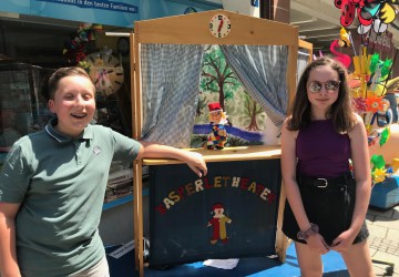 Werbegemeinschaft Lahr goes Youtube, dank Modertoren-Kids Gloria Hanus und Nevio Nicolosi.