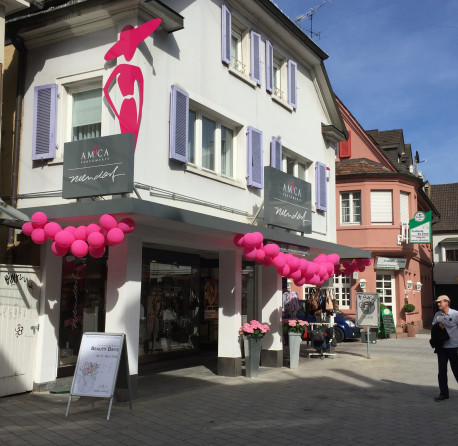  Parf&uuml;merie- Fachverk&auml;ufer*in m/w/d in Voll-/Teilzeit