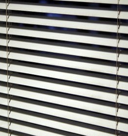 Jalousien, Rolll&auml;den & Fensterl&auml;den