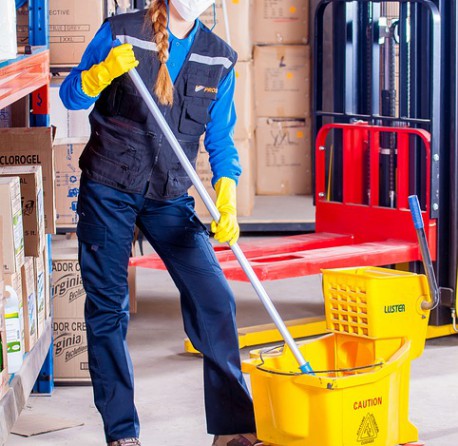 Reinigungskraft (m/w/d) 450-Euro-Basis 