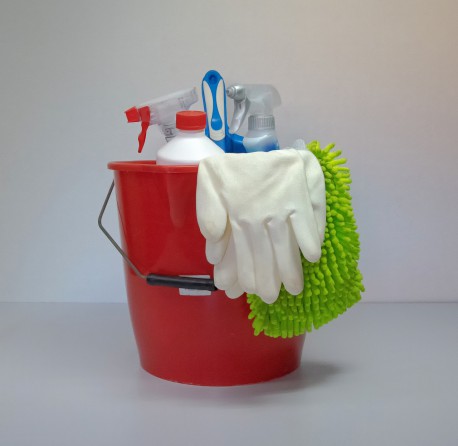 Reinigungskraft (m/w/d) Teilzeit/Aushilfe in Rust