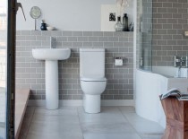 BATHROOMBRANDS Britton