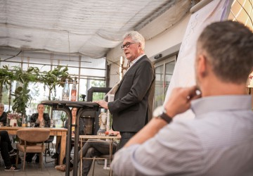 SCHMIEDER - Management f&uuml;r die Pflege zu Gast im s&acute;Blumeh&auml;fele