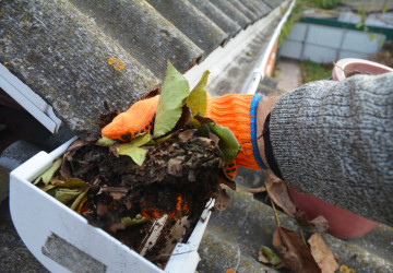 Wartung im Fr&uuml;hling: Ihre Dachrinne und Blechteile im Check