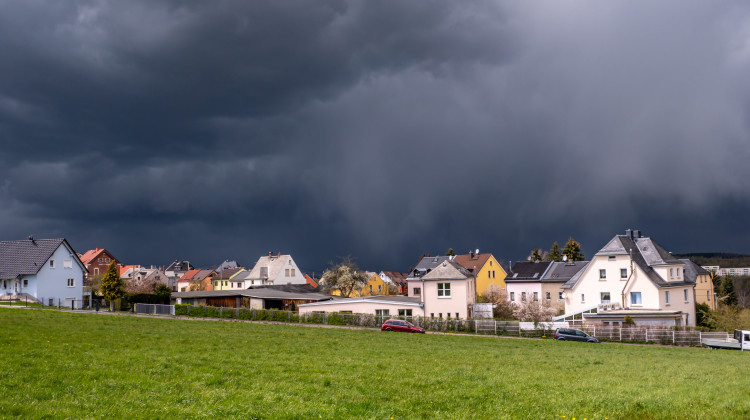 Regen, Hagel, Wind: Der Sommercheck f&uuml;r Dach und Fassade