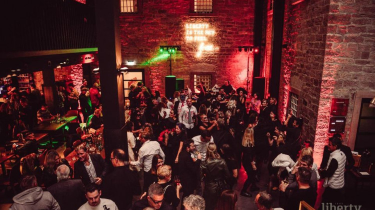 XXL-AFTERWORK &ndash; DJ Chris Double B & Josh Trefzer am Saxophon